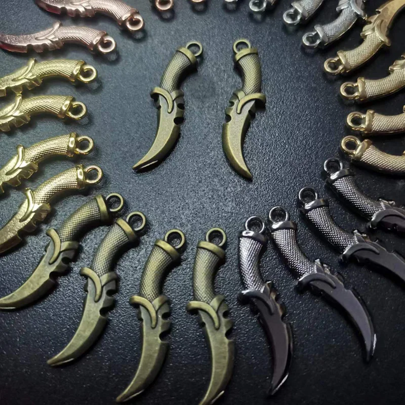 Newest 12 Pieces/Lot 31x8mm Antique Silver Plated Weapon Dagger Alloy Charm For Jewelry Making