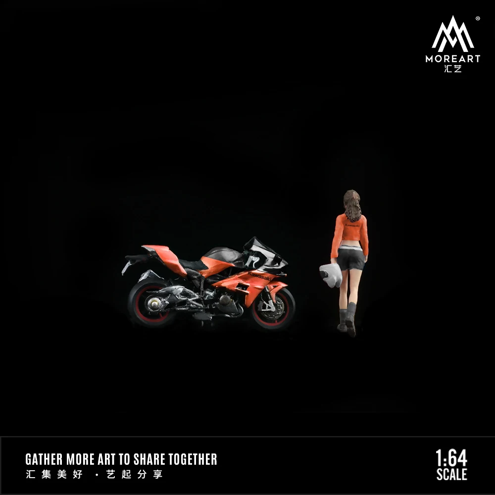 More Art1:64 Motorcycle Girl,Resin Character Model,Miniature Scene Decoration  For Display & Gift