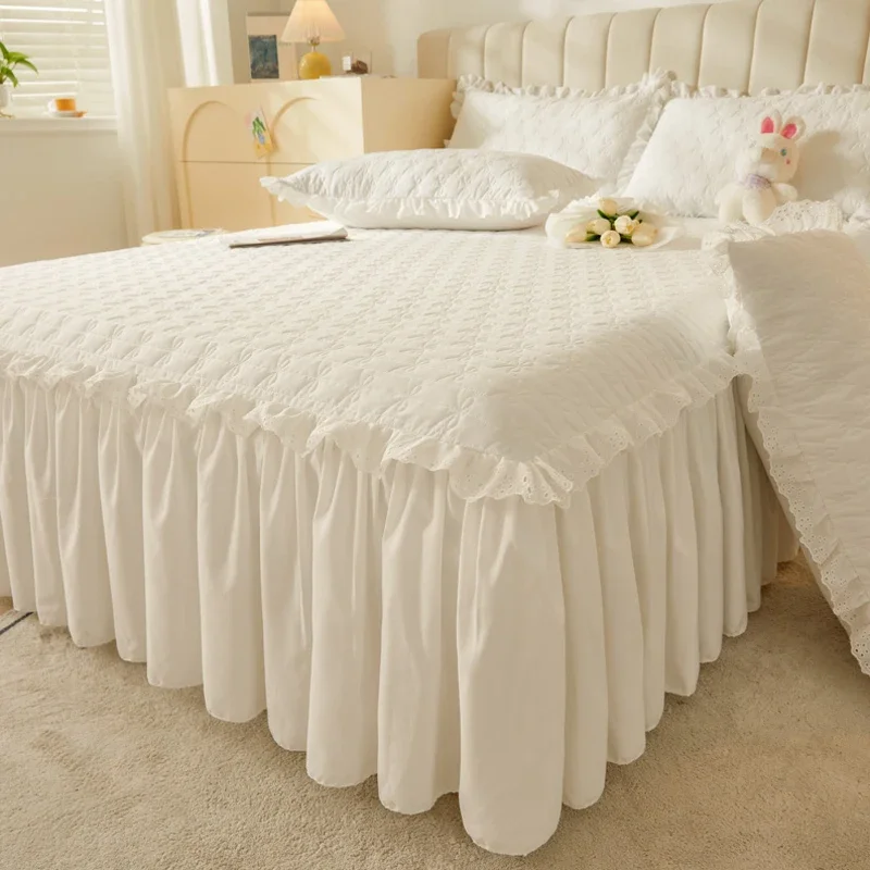 

Solid color padded mattress plus bed skirt two-in-one single piece white bedspread bed apron protective cover four seasons