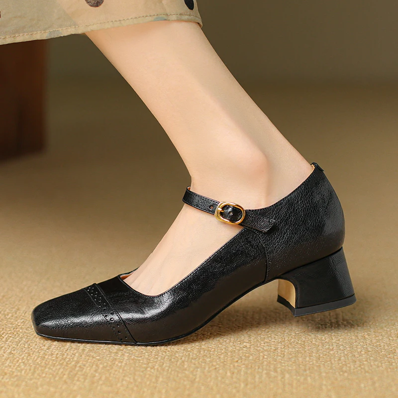 Women’s Square Toe Mary Jane Pumps Vintage Brogue Stitching Gold-Tone Buckle Strap Mid Block Heel Retro Dress Wedding Work Shoes