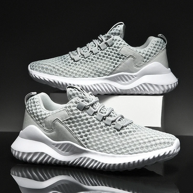2026 Fashion Lightweight Running Shoes Unisex Breathable Mesh Athletic Sneakers Cushioning Outdoor Sports Footwear EU 36-46