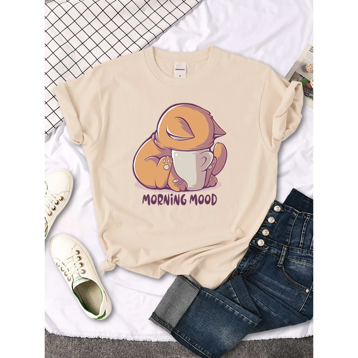 

T-Shirts Cat Is Looking At The Cup Lovely Printed T Shirt For Woman Goth Korean Style Women Clothes Funny Vintage Womens Tshirt