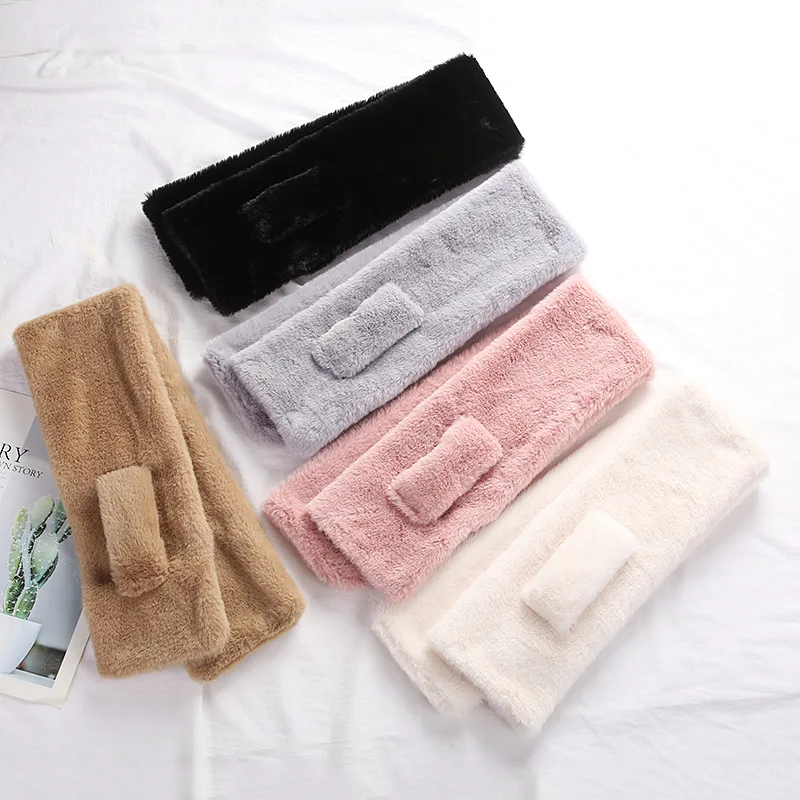 Korean Solid Color Faux Rabbit Fur Collar Cross Plush Shawl Woman\'s Winter Outdoor Neck Guard Bib Female Thick Warm Scarf V66