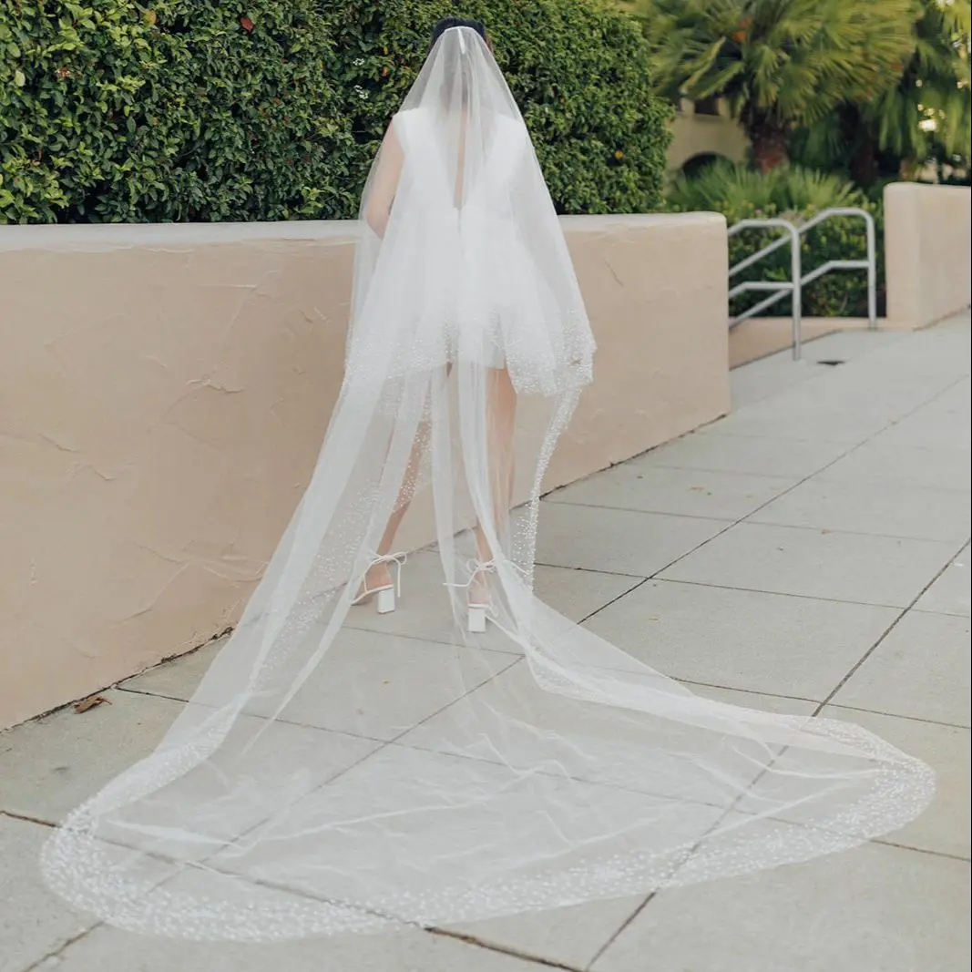 TOPQUEEN V171 Drop Wedding Veil with Blusher Pearls Edge Bridal Veils Cover Front and Back Cathedral Veil Bride Double Layer