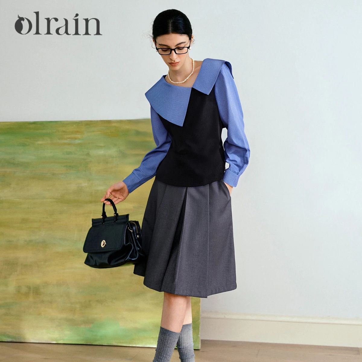 

OLrain Fake Two-piece Plaid Shirts for Woman 2025 Autumn Commute Design Pullover Long-sleeved Irregular Neck Shirt O57QC001085