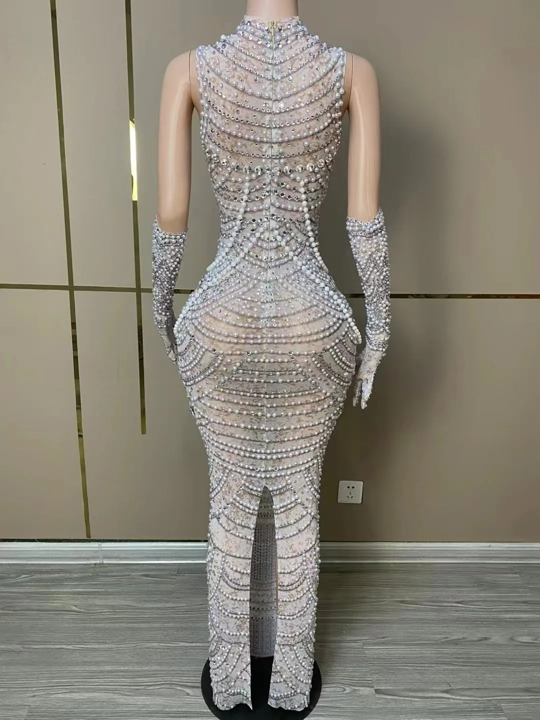 Arabic Nude Off Shoulder Evening Dresses Embellished with Pearls Crystals Mermaid Elegant Dubai Gowns Luxury For Women Wedding