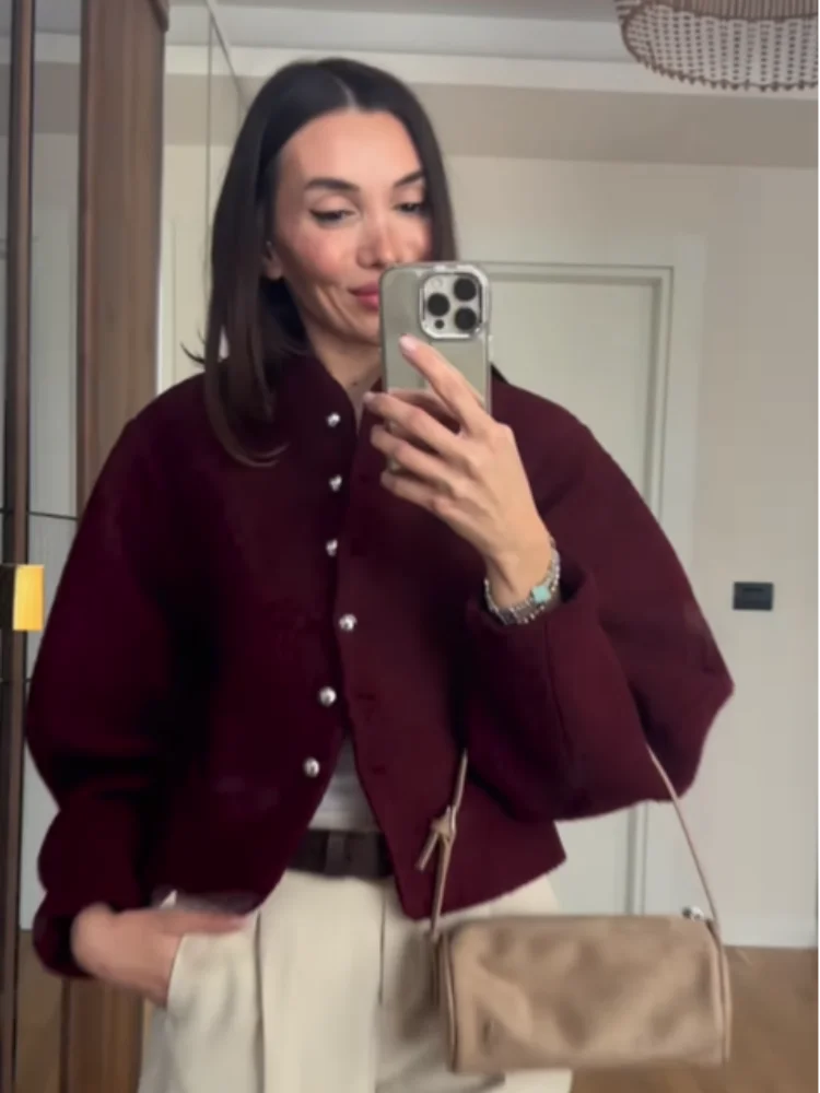 Chaqueta corta ajustada con abertura y manga larga para mujer, abrigo corto elegante con cuello redondo, abrigo corto con una botonadura, prendas de vestir de primavera 2025