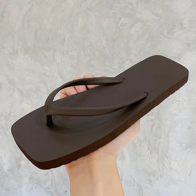 Gacimy Women's Fashion Flip Flops Comfy Non-slip House Bathroom EVA Slippers Outdoor Soft Beach Sandals New Unisex Summer Slides