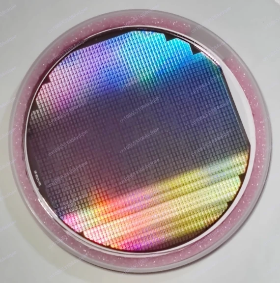 

8/6 Inch Silicon Wafer Art Tech-inspired Decoration Birthday Gift Lithography Chip