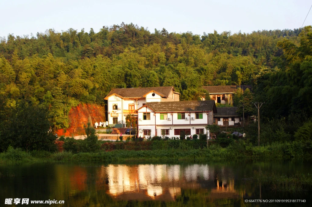 

Комплект из 4 шин для радиоуправляемых внедорожников SCY 16101 Pro, 12 мм, шестигранные, для модернизации радиоуправляемых машин 1:16