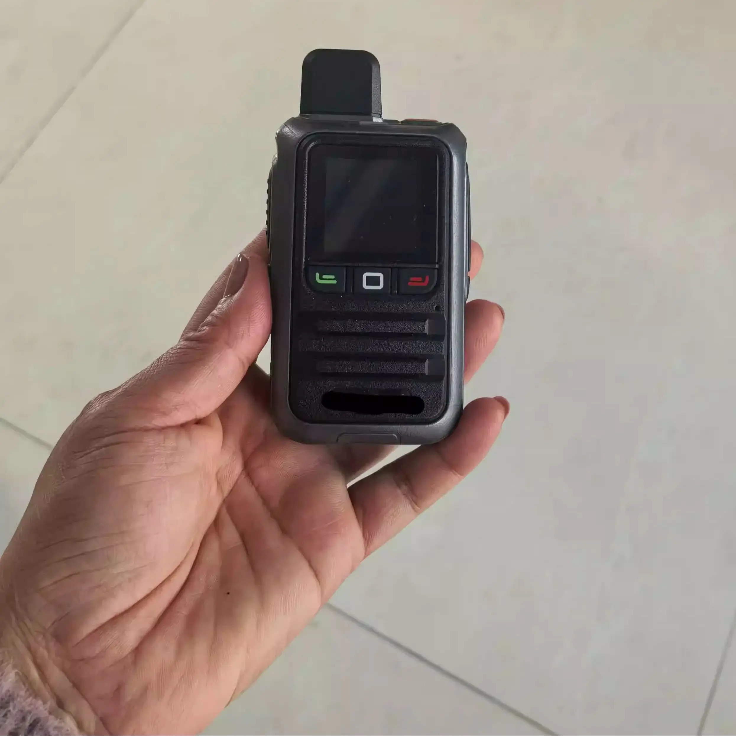 

1-2km Drone Warning Equipment with 30-6400MHz Broadband Detection Supporting FPV Drone for DJI Road Communication
