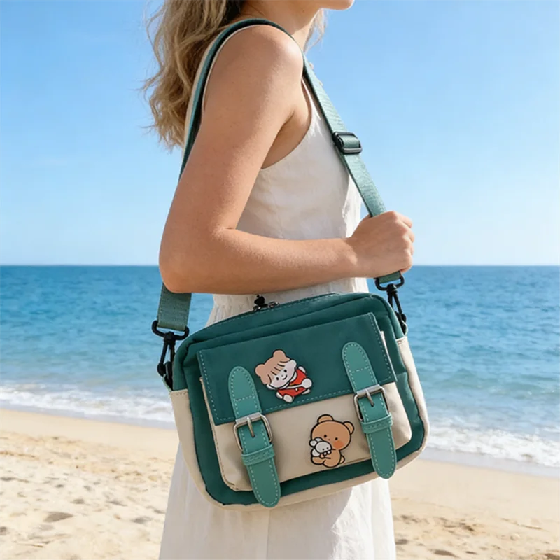 

Милая мультяшная сумка-кроссбоди с цветными блоками и значком, прочная мини-сумка через плечо из холста для женщин, для повседневного использования, учебы, шопинга и прогулок