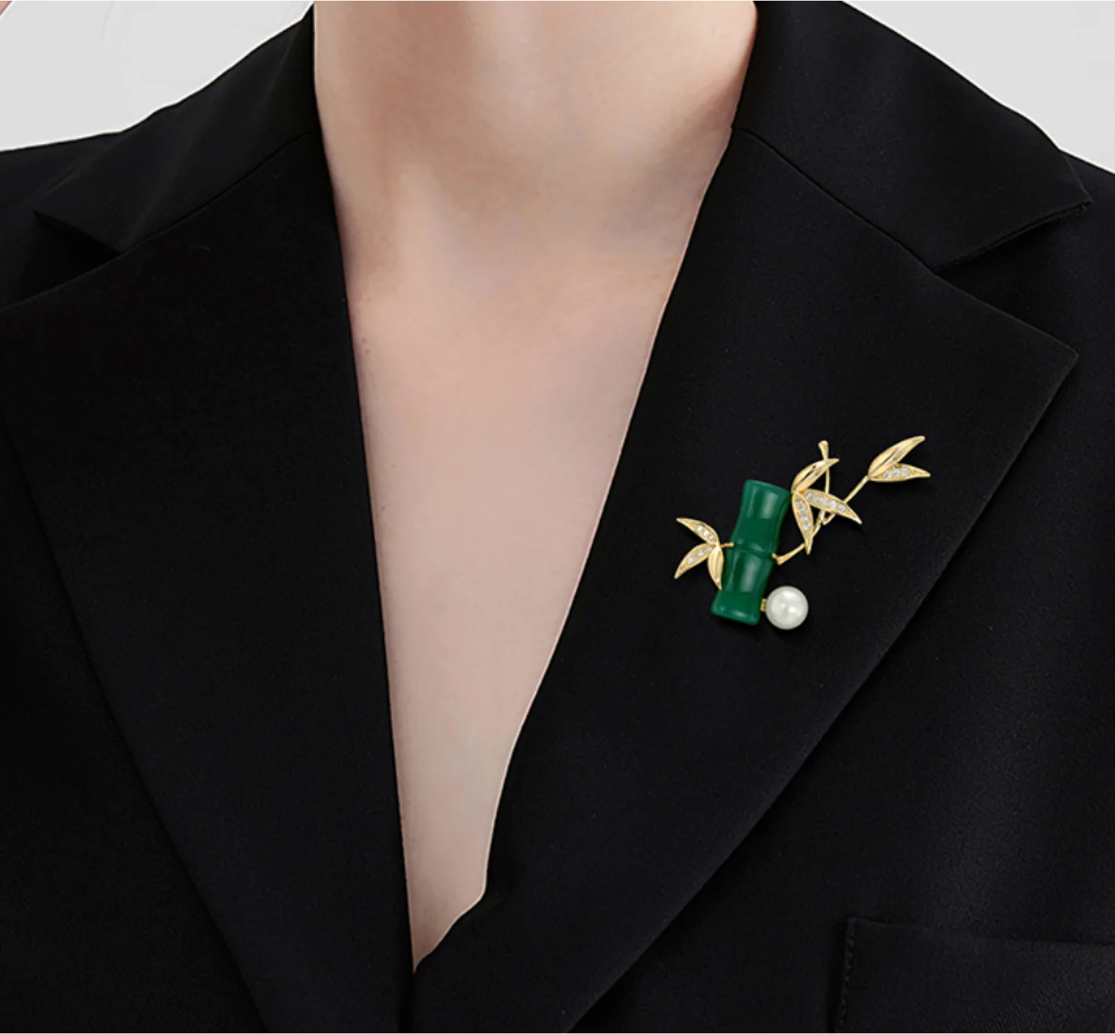 

2023 Chinese style green bamboo Brooch pearl Imitation jade Lapel pins brooch fashion jewelry for women