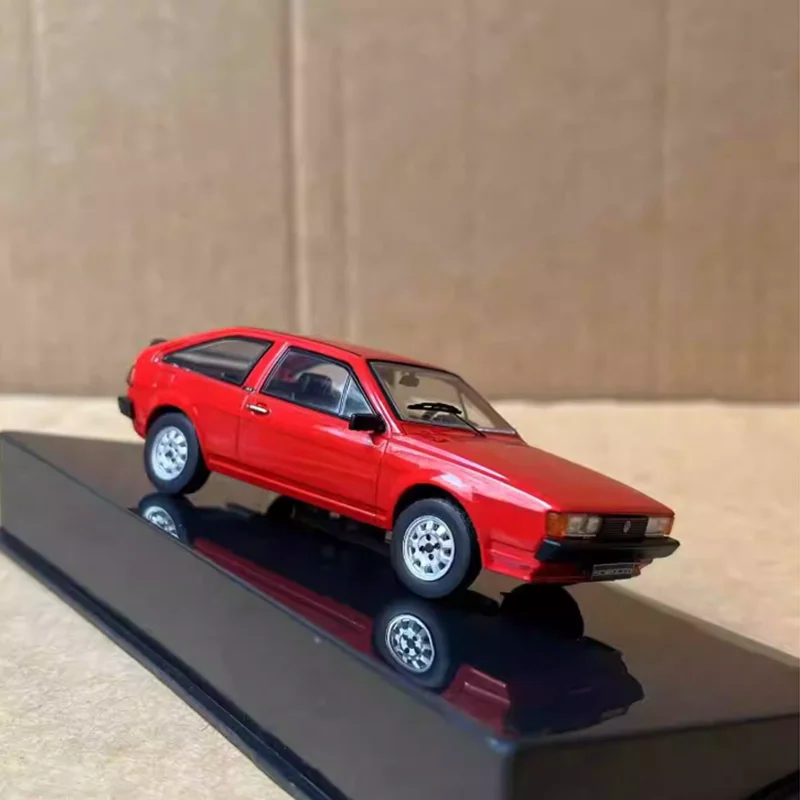 IXO 1:43 مقياس SCIROCCO II GT/GTI 1981 نموذج سيارة مصنوع من خليط معدني مجموعة ثابتة مزينة هدايا العيد اللعب هدية تذكارية كلاسيكية