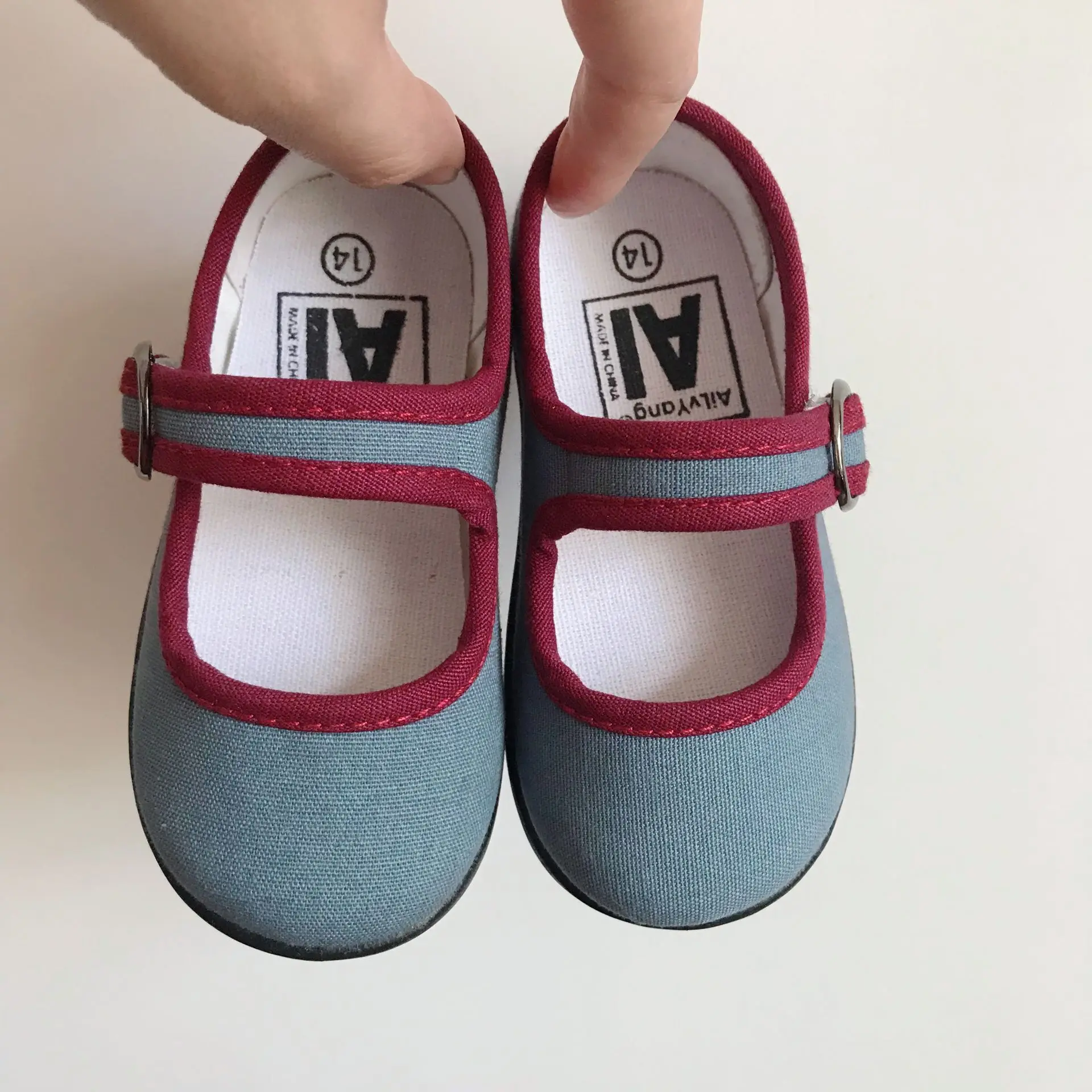 HoneyCherry Frühling Neue Mädchen Weichen Boden Slip-on Schuhe Kindergarten Indoor Quadratischen Mund Baby Leinwand Schuhe – Detail 8