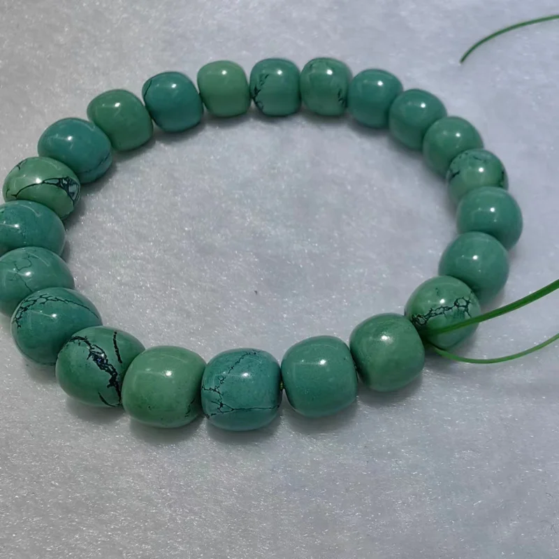 

Браслет из натурального магнезита с эффектом изменения цвета, в старинном стиле, с бусинами в виде железной проволоки, одинарный круг