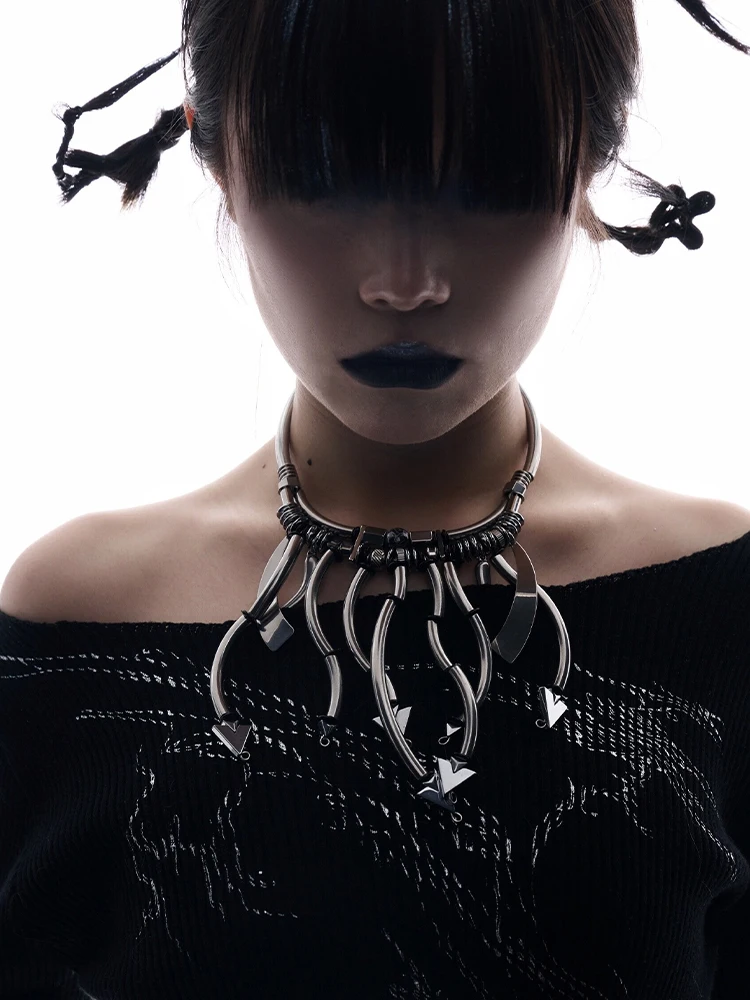 ZHUHE Heavy Tentacle Necklace Cyberpunk Style For Women Men's Jewelry Accessories Party Gifts