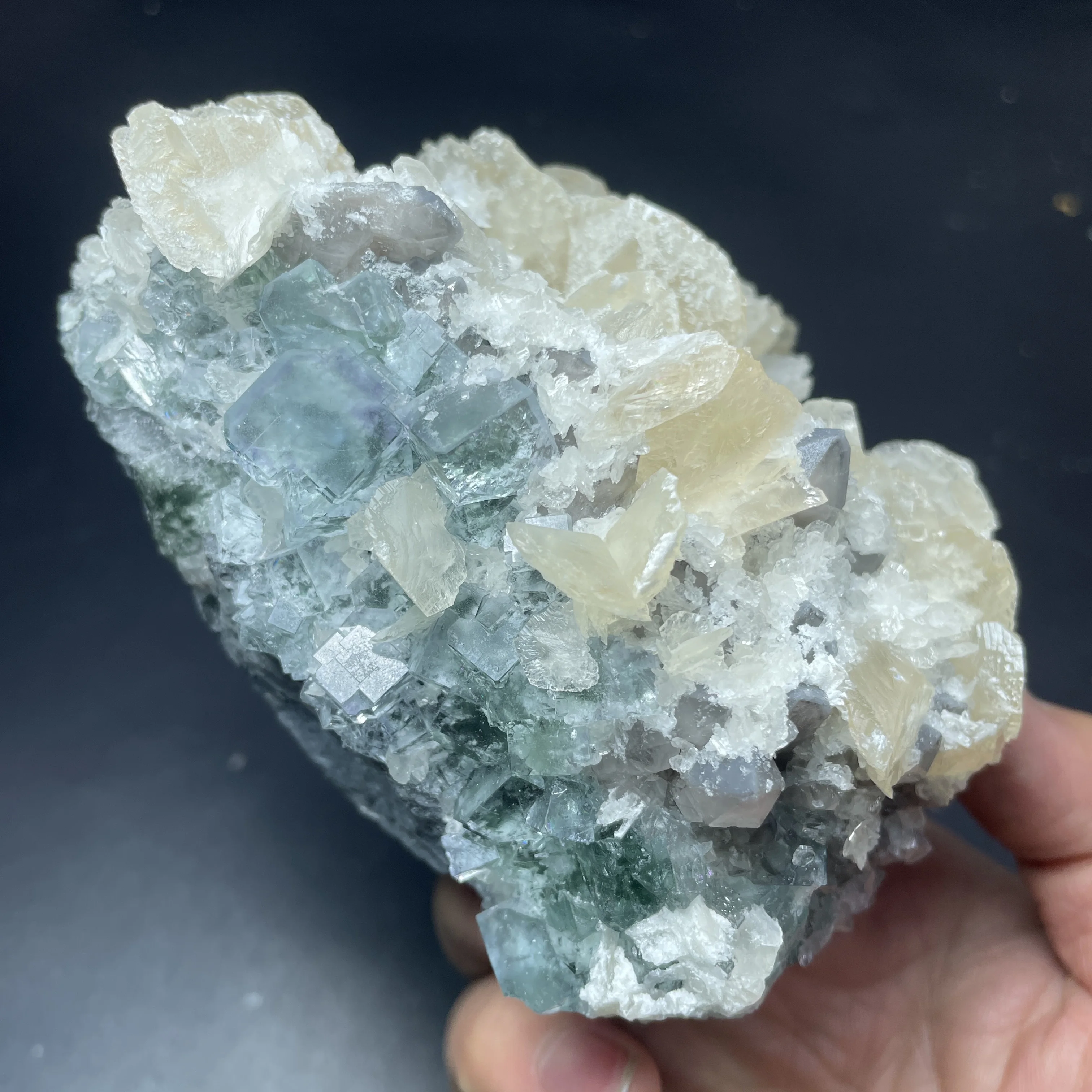 982g Natural China XiangHuaLing Green Fluorite With Smoky Quartz Calcite Symbiosis Mineral Crystal Healing Stone Home Decor