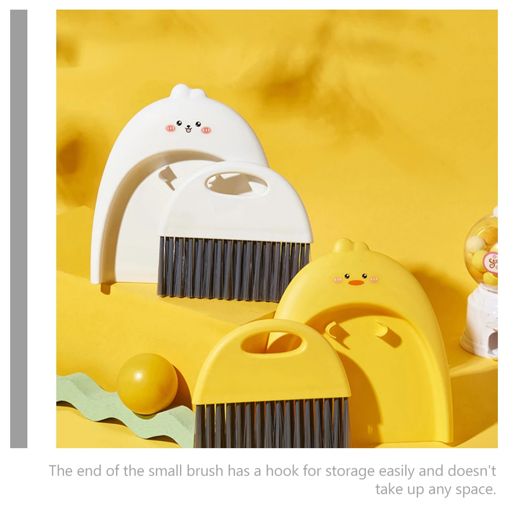 

Mini Broom Dustpan Set for Desktop Cleaning Small White Rabbit Cartoon Tool SJ6735 Lightweight Home Car Pet Use Hook