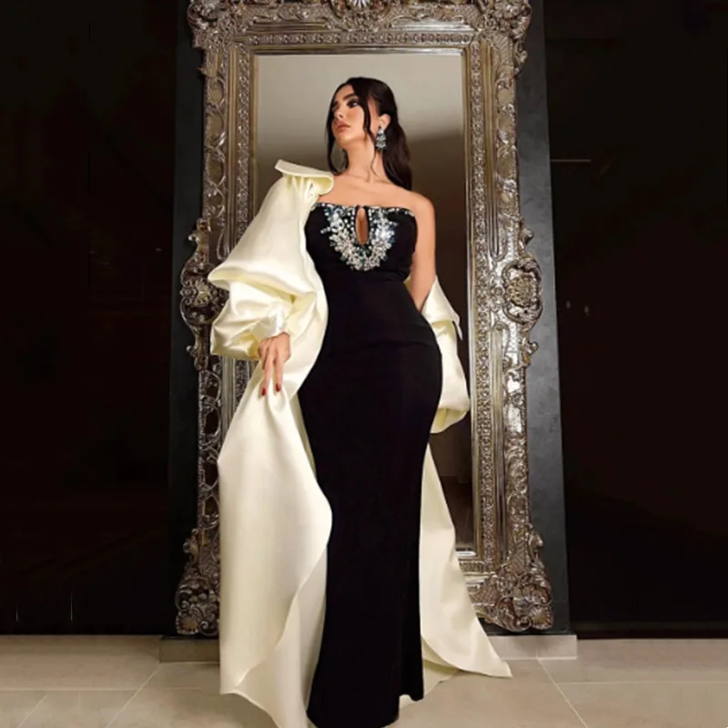 Aleeshuo Elegant Black Formal Prom Dress Mermaid Crystal Beaded Long Sleeves Evening Dress Strapless Arabia Party Gowns Dubai