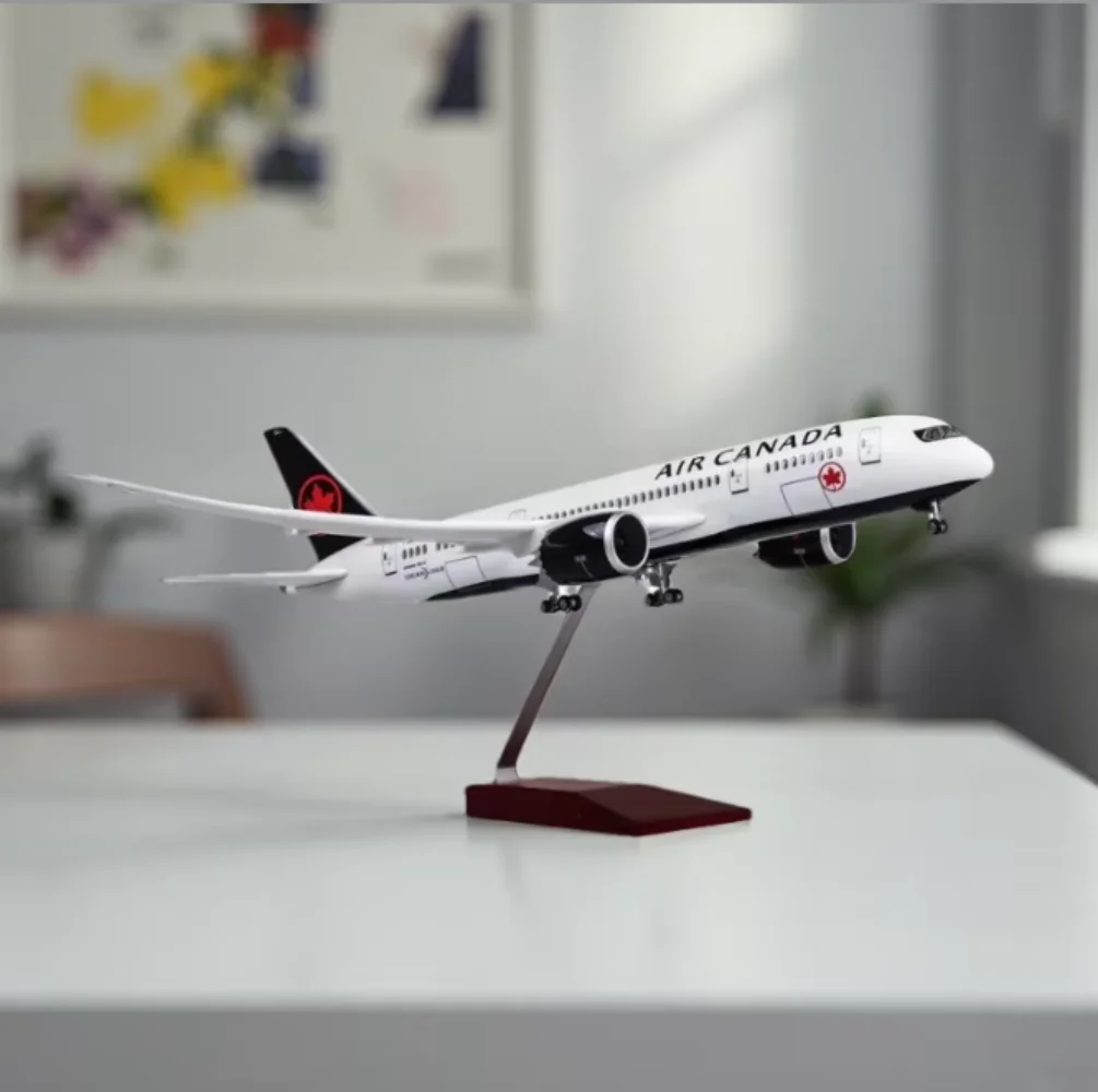 1/130 Scale Airplane Models 43cm B787 Air Canada Resin Diecast Aircraft Model With Display Base For Home Decor Adults Collection