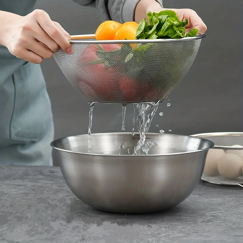 2pcsStainless steel drain basket，Household kitchen rice washing sieve，Thickened fine-mesh strainer，Vegetable washing, rice rinsi