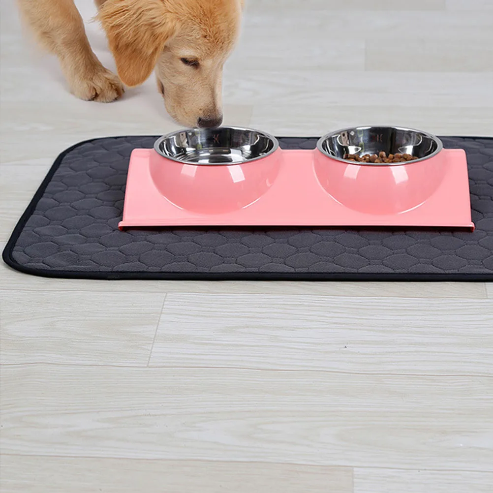 

Pet Pee Pads Urine Water Absorbing for Dogs Doggie Carpet Mats Waterproof Puppy Black