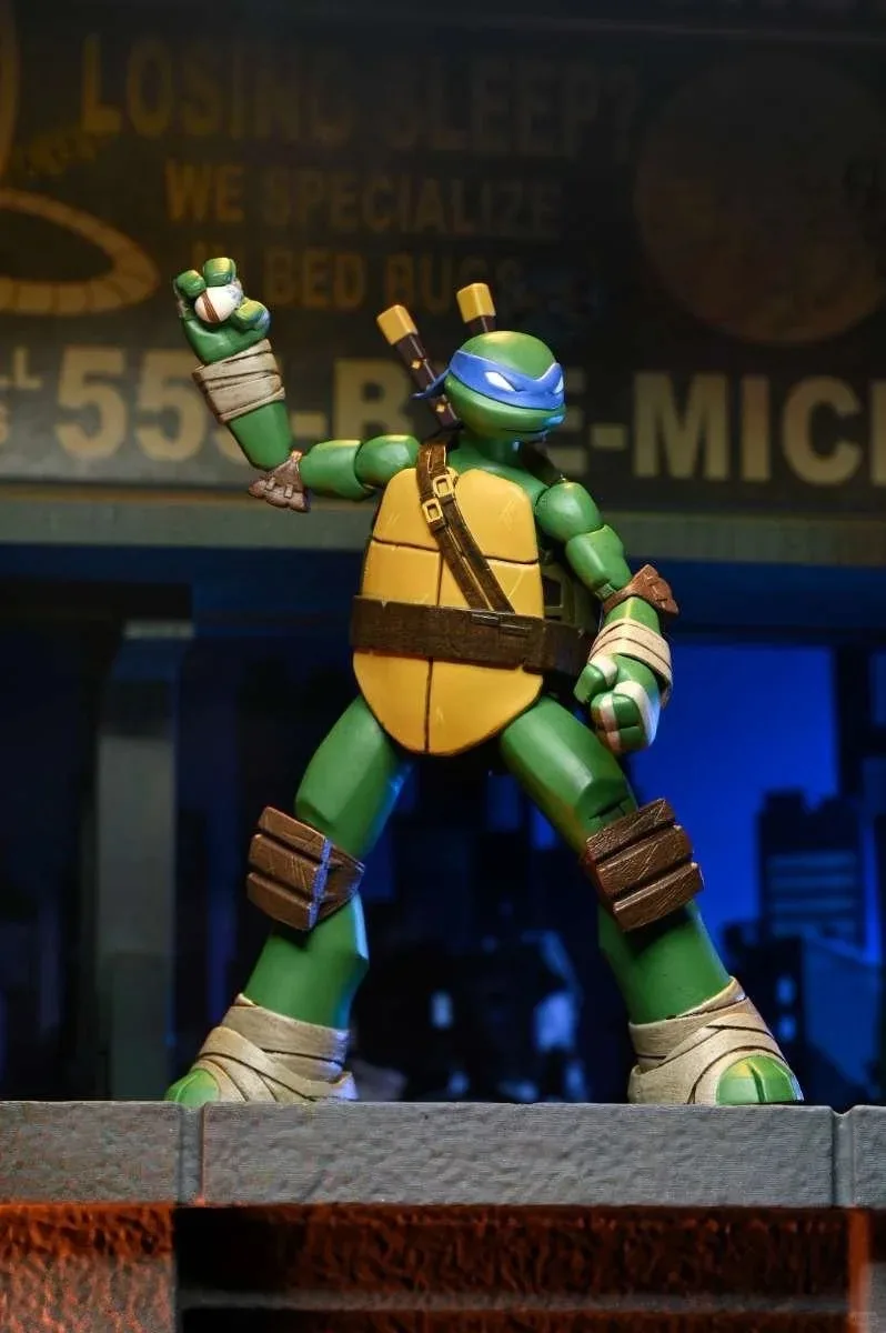 Nuovo genuino Neca 7 pollici Teenage Mutant Turtles 2012 Versione animata Schneider Fanteria e tartaruga Quattro fratelli Figure regalo