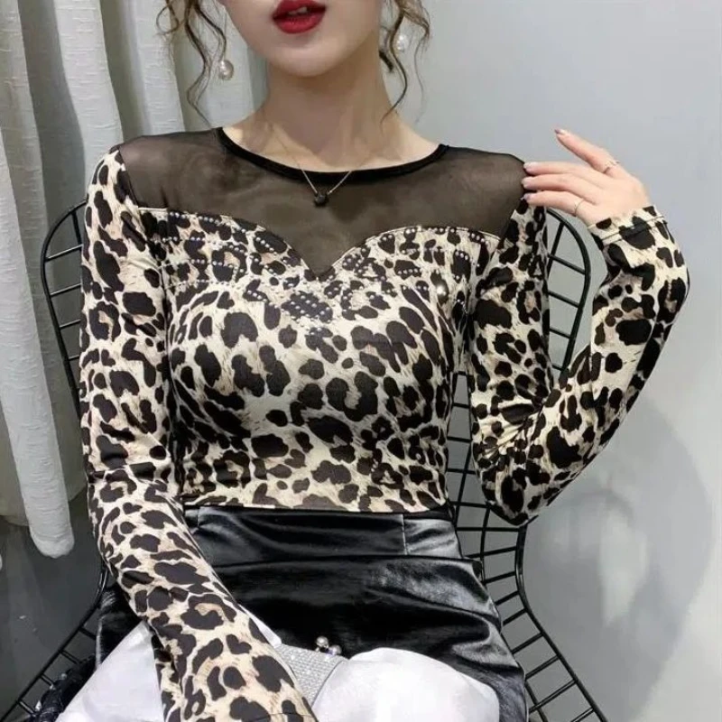 

Leopard Print Women Blouse T Shirt Korean Style Stylish Heavy Rhinestone Embellishment Mesh Patchwork Autumn Wear New Arrival