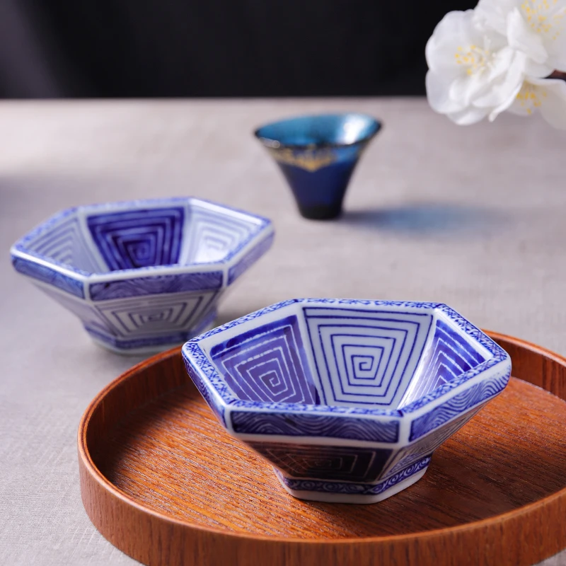 

Креативная посуда для ужина: ретро-шестиугольная чаша с подглазурной росписью в японском стиле для салатов и повседневных обедов