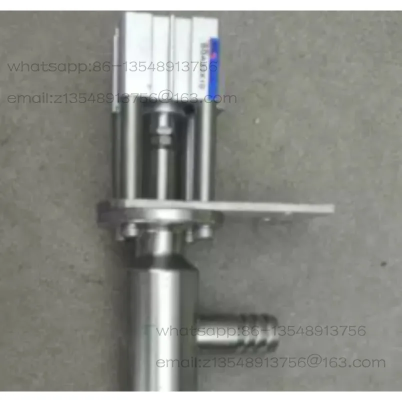 Filling equipment Filling head Filling valve Linear model Discharge nozzle Spot quick delivery
