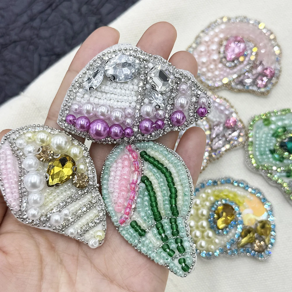 Handmade Good Quality Beaded Rhinestones Conch Design Patches Sew on Clothes Bags Hat Decoration DIY Badge Appliques