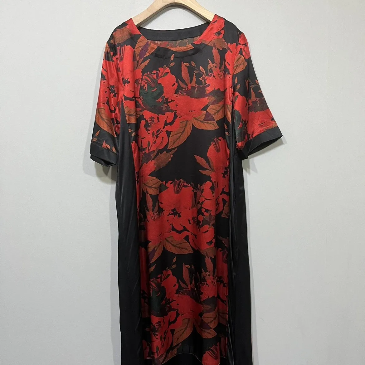 

Mulberry Silk Dress Good Quality Woman Long Top 92% Silk