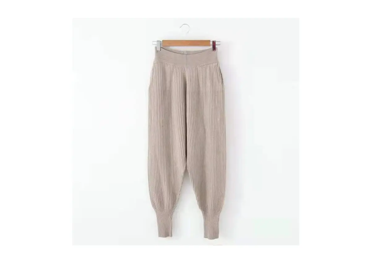 Female Elastic waist pants Thick knitted Hareem pants Autumn Winter Sports oath Women's pants New Bottle
