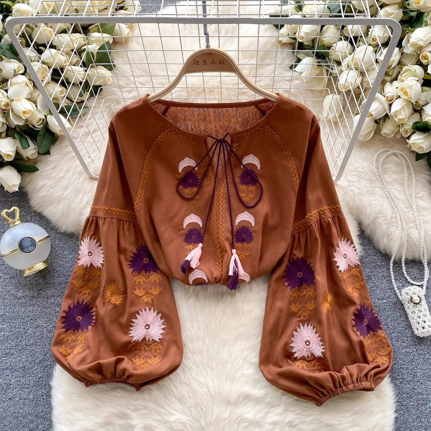 

Рубашка с длинными рукавами в этническом стиле в стиле ретро, женская блузка в богемном стиле с тяжелой вышивкой, свободный повседневный пляжный топ, женские блузки