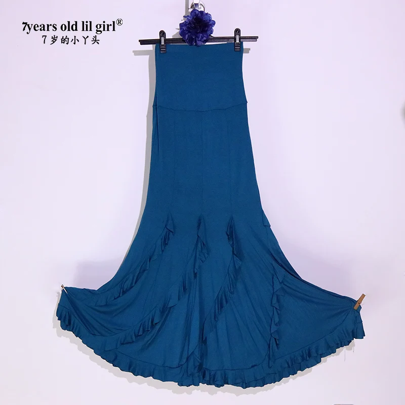 La robe à volants flamenco est une marque de vêtements de danse populaire DTT21