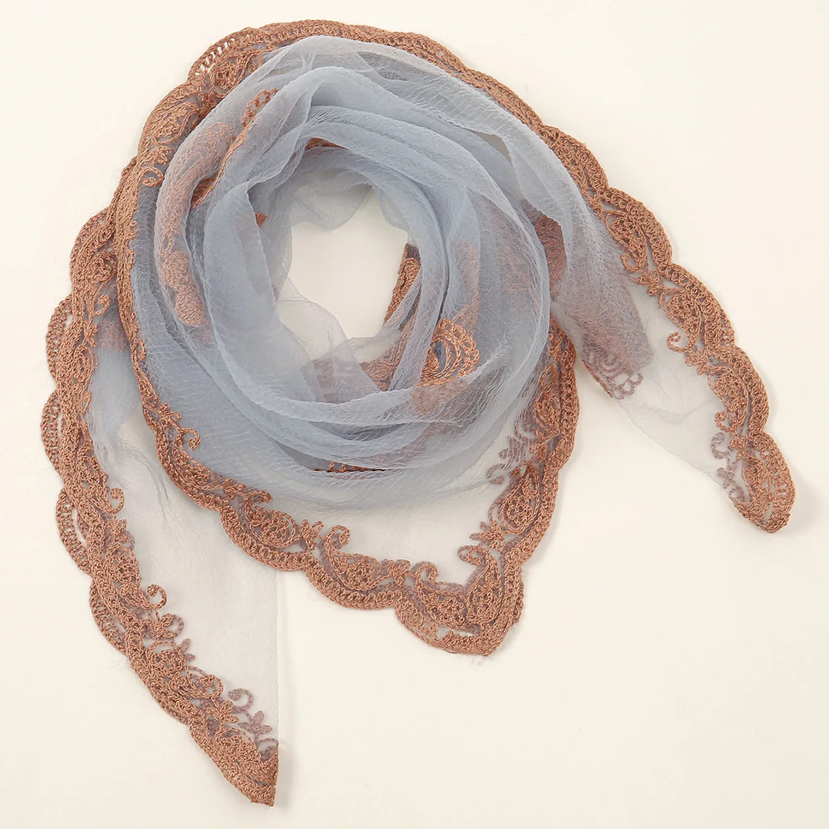 New Paisley Embroidery Women Scarf Elegant Lady Flower Lace Triangular Scarves Soft Foulard Female Wrap Shawls Bride Headwear