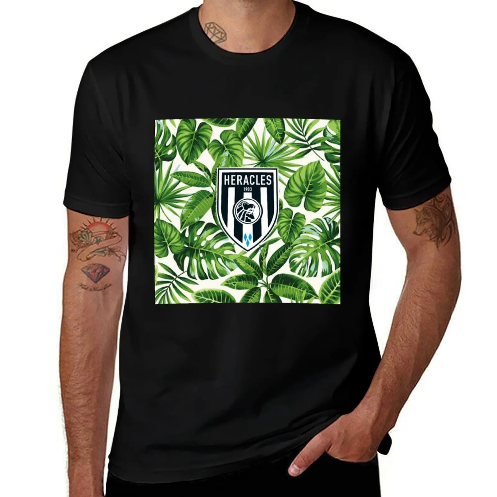 Футболка Heracles Almelo для легких тренировок в спортзале