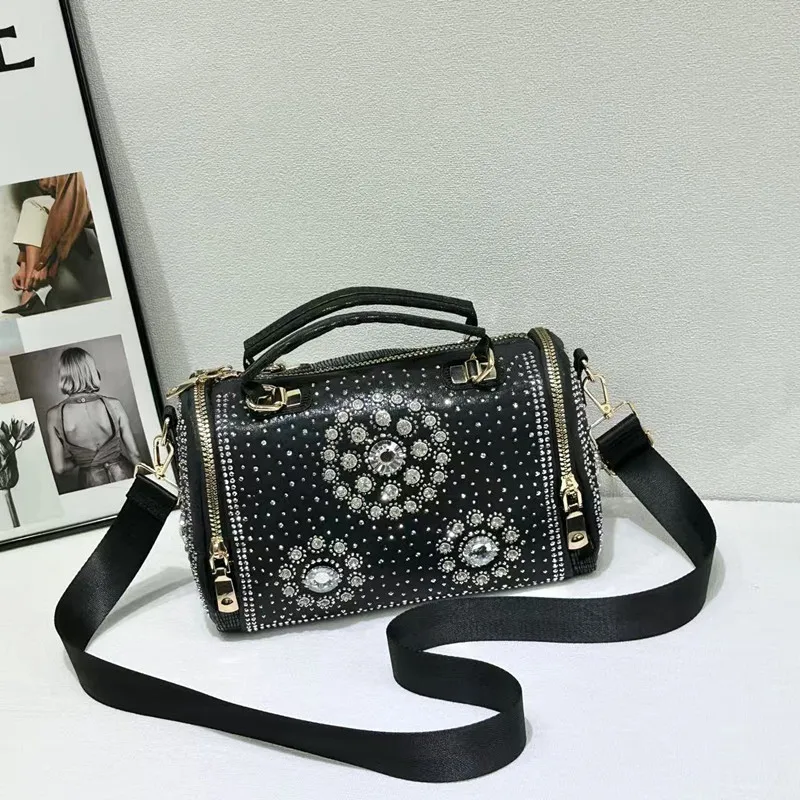 

New style fashionable Travel bag sunflower-shaped luxury diamond crossbody shoulder bag with large capacity Shopping bag