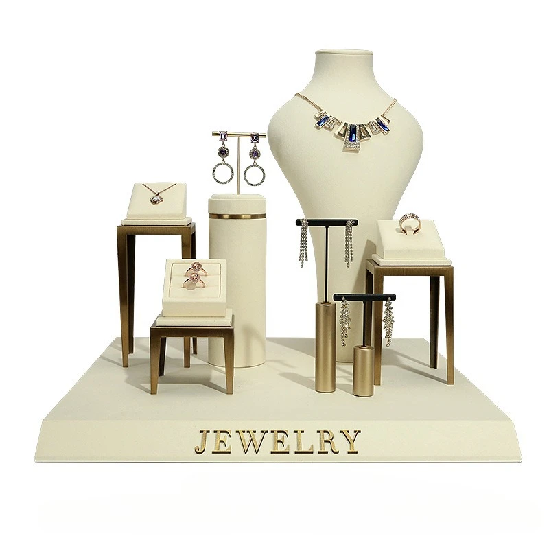 

Новый реквизит для демонстрации ювелирных изделий, металлическое бежевое ожерелье из микрофибры, ювелирные кольца, витрина