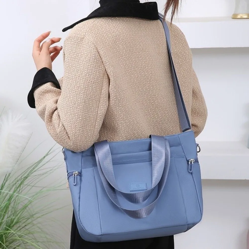 Borsa tote quadrata per pendolarismo Borsa per la spesa in tessuto Oxford di grande capacità Borsa a tracolla in nylon con texture morbida stile coreano da viaggio