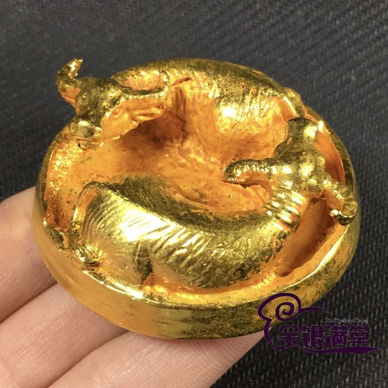 Gilt Yin yang tai chi ox zodiac ox Ornament Decoration Tea Pet Figurines Desk Decor Accessories