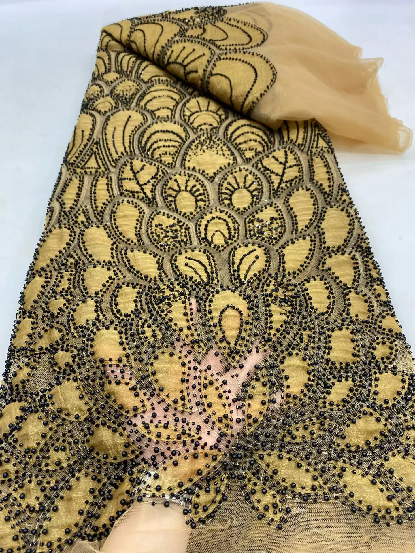 

2025 African Nigerian Sequins Embroidery Tulle Lace Fabric High Quality Beads Stone Prom Dresses Sewing Guipure 5 Yards DP0469