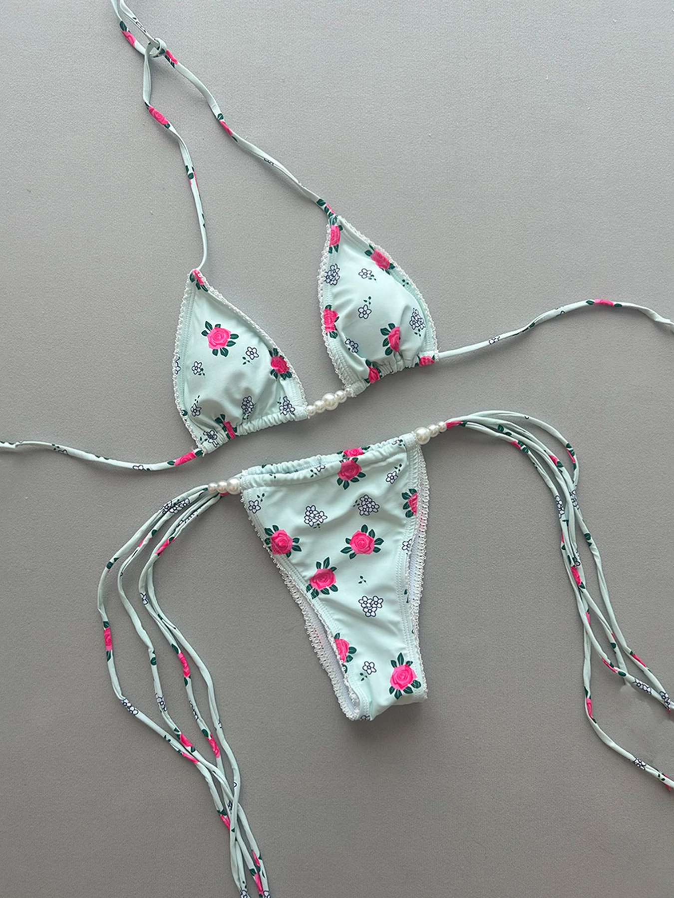 2025年新作セクシーレースフラワー柄ビキニセット水着 レディース ホルターネックストラップ水着 女性用ブラジリアン水着 ビーチウェア