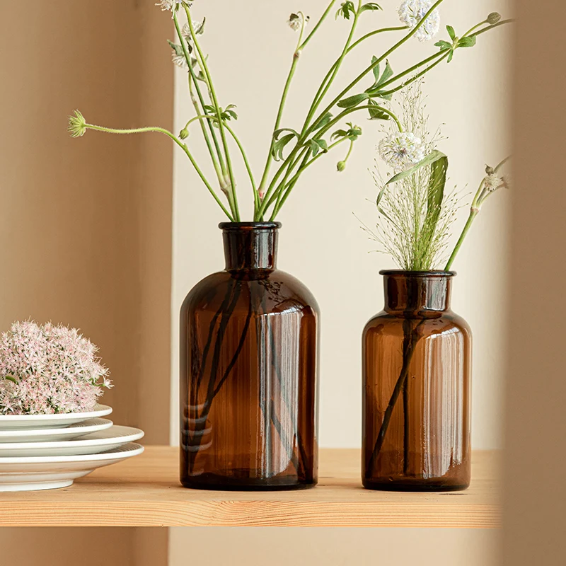 Nordic Vintage Industrial Style Small Diameter Glass Bottle Brown Essential Oil Vase Wide Mouth Reagent Bottle Tea Color Brown