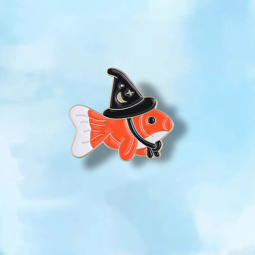 Goldfish Brooch Small Goldfish Wearing Hat Brooch Clothing Accessories Backpack Alloy Brooch Badge Enamel Lapel Pins Wholesale