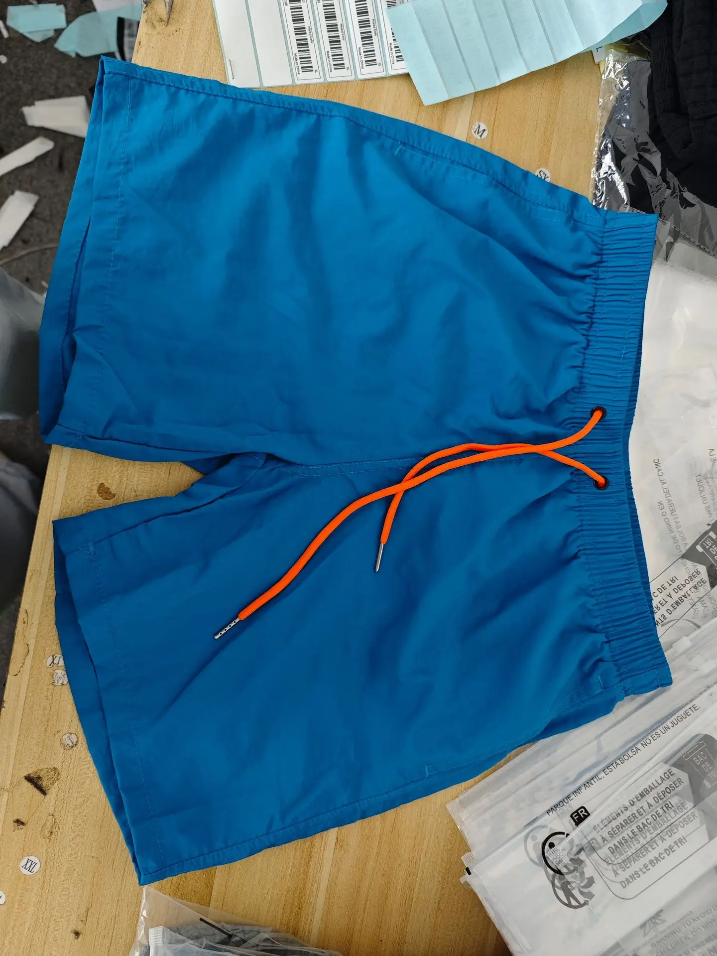 2026 Men's Stretch Swim Trunks Quick Dry Beach Shorts With Zipper Pockets and Mesh Lining