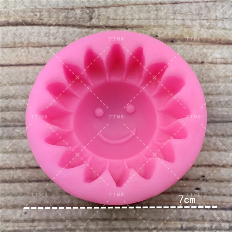 การ์ตูน SMILE Sun ดอกทานตะวันซิลิโคน Fondant สบู่ 3D เค้กแม่พิมพ์ Cupcake Jelly Candy ช็อกโกแลตตกแต่งเบเกอรี่เครื่องมือ FQ2819