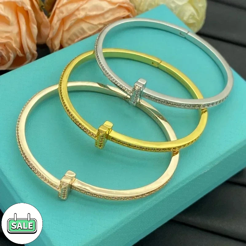 

High quality American zircon light luxury bracelet Fashionable trend bracelet Simple daily jewelry Romantic gift