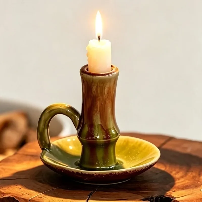 Elegant Candle Holders Ceramic Candlestick Candlelight Dinner Ornaments Candles Stand Creative Retro Scented Candles Rack Gift